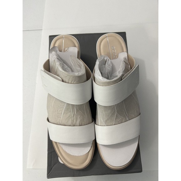 ECCO Shape 35 Wedge White Sandal 2 Strap Leather NIB Size 9 9.5 - Picture 4 of 9
